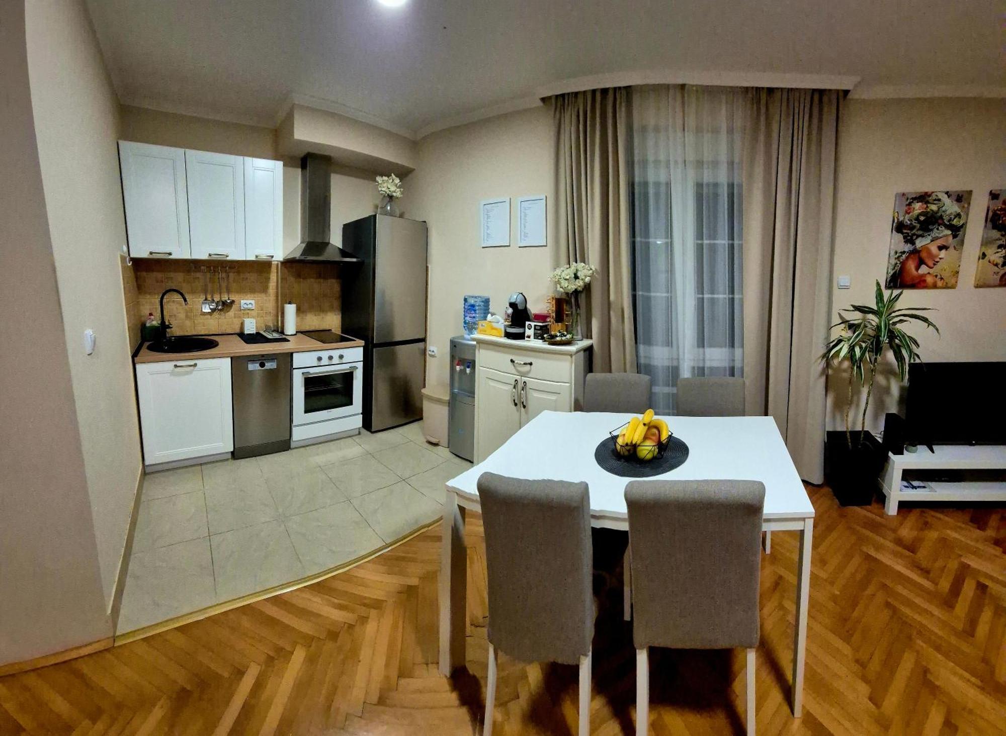Apartman Centar Пожареваць Екстер'єр фото