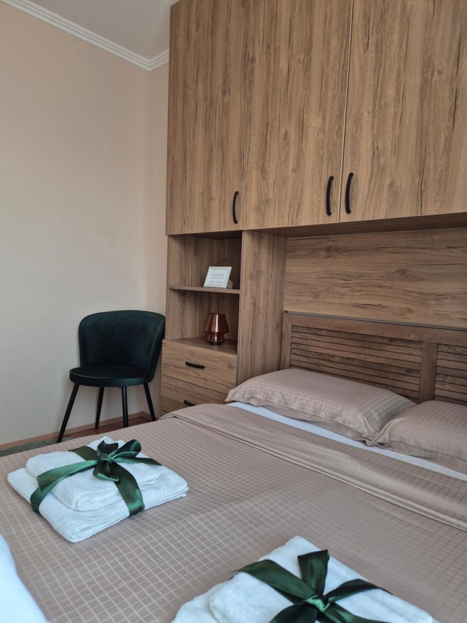 Apartman Centar Пожареваць Екстер'єр фото